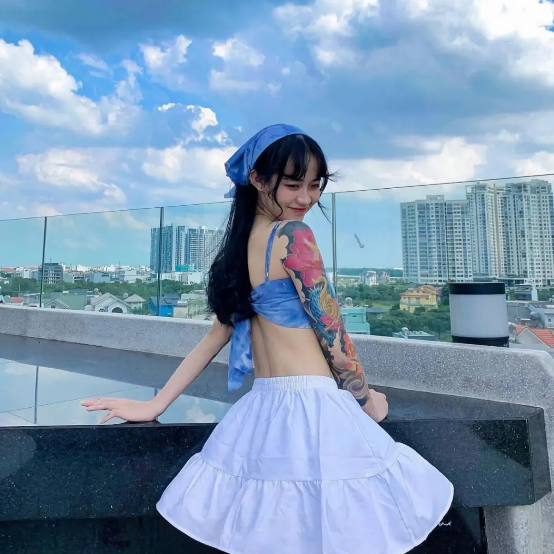 咸湿时光隧道