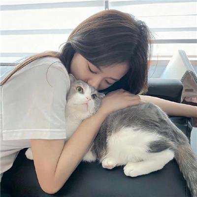 国师大人凶且甜